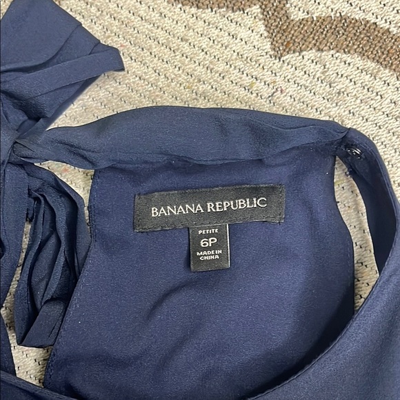 Banana Republic Navy high neck tie back pleated cutout skirt midi  dress - Picture 6 of 16